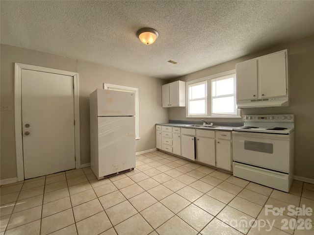 1104 Baker Boulevard, Gastonia, NC 28052