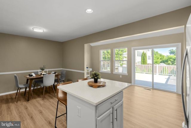 196 RIDGE VIEW LN, Hanover, PA 17331