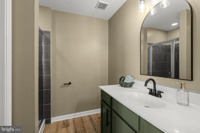 196 RIDGE VIEW LN, Hanover, PA 17331