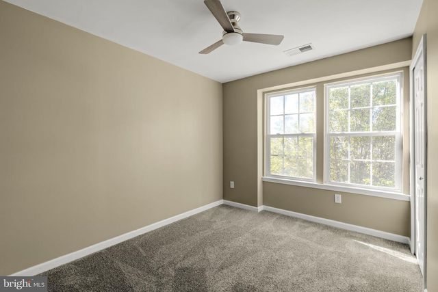 196 RIDGE VIEW LN, Hanover, PA 17331