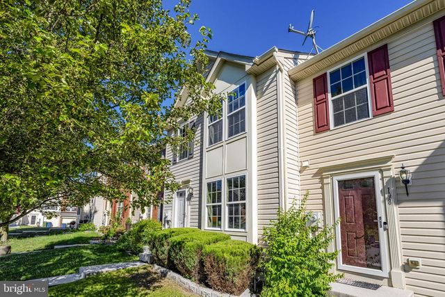 196 RIDGE VIEW LN, Hanover, PA 17331