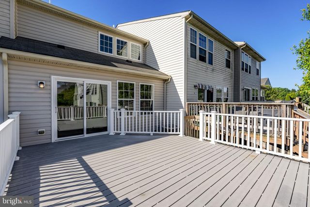 196 RIDGE VIEW LN, Hanover, PA 17331