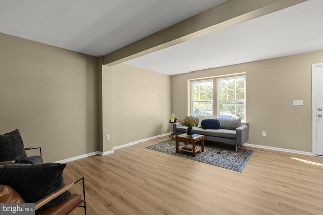 196 RIDGE VIEW LN, Hanover, PA 17331