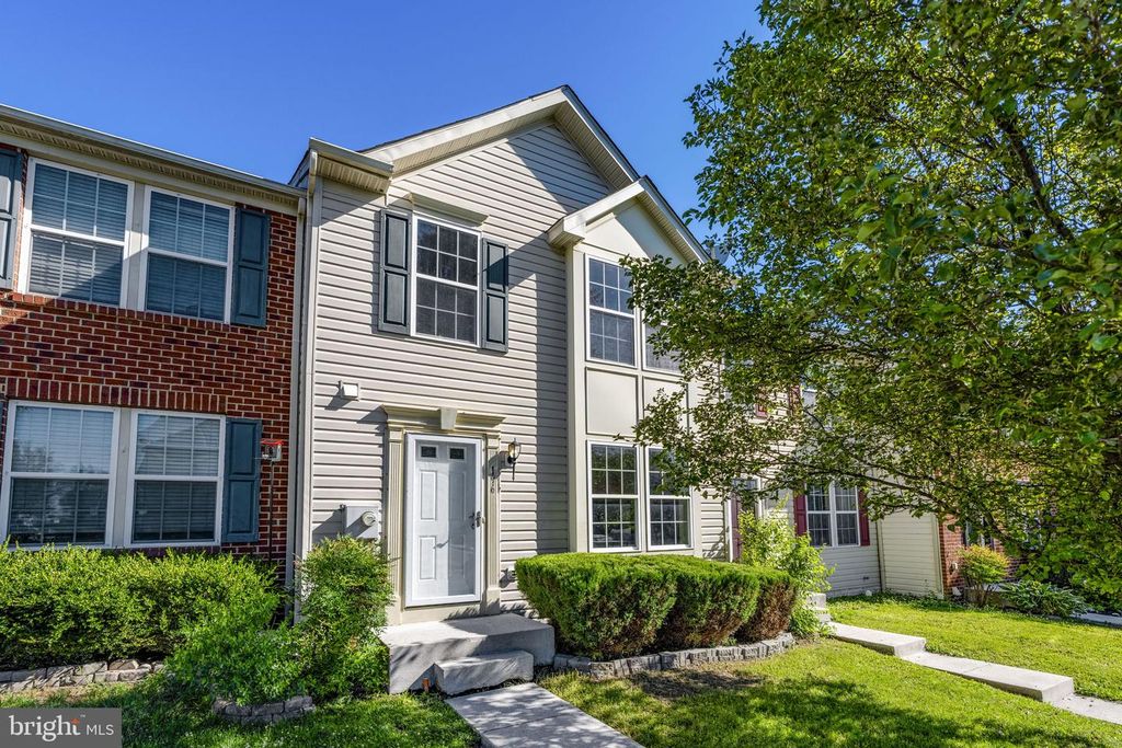 196 RIDGE VIEW LN, Hanover, PA 17331