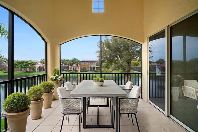8581 Via Garibaldi CIR 201, Estero, FL 33928