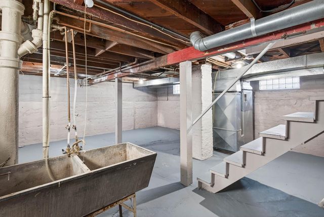 3720 43rd Avenue S, Minneapolis, MN 55406