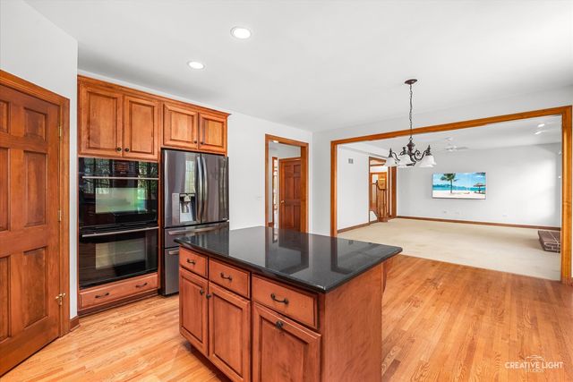 25712 Skyline Court S, Plainfield, IL 60585