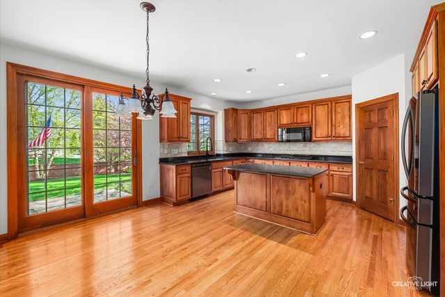 25712 Skyline Court S, Plainfield, IL 60585