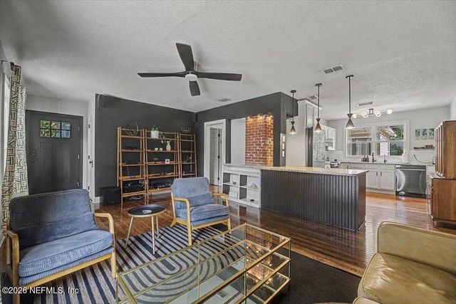 4241 LEXINGTON, Jacksonville, FL 32210