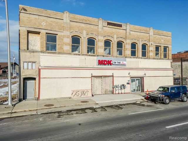 9008 Grand River Avenue, Detroit, MI 48204