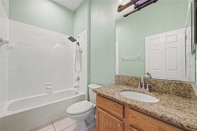 2418 BLUE STONE COURT, Valrico, FL 33594