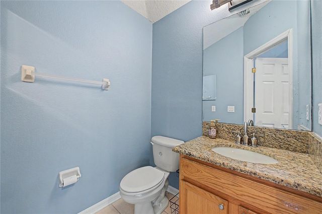 2418 BLUE STONE COURT, Valrico, FL 33594