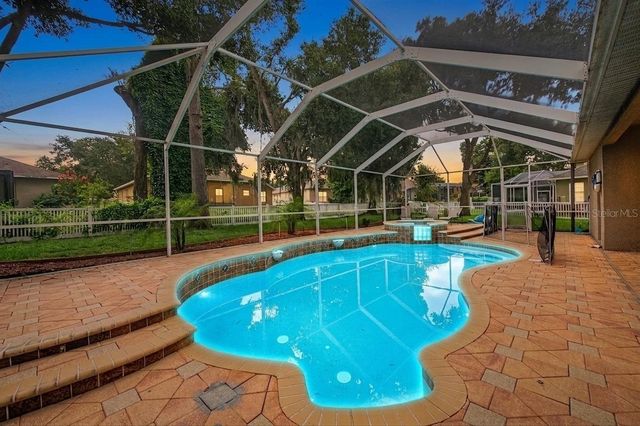 2418 BLUE STONE COURT, Valrico, FL 33594