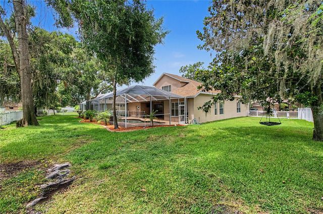 2418 BLUE STONE COURT, Valrico, FL 33594