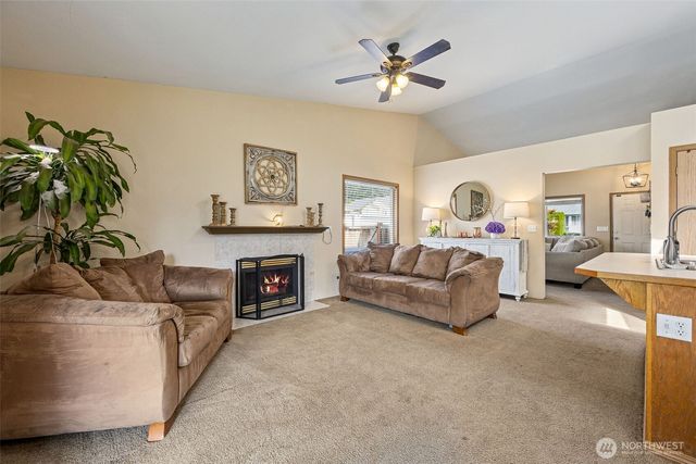 19624 71st Avenue Ct E, Spanaway, WA 98387