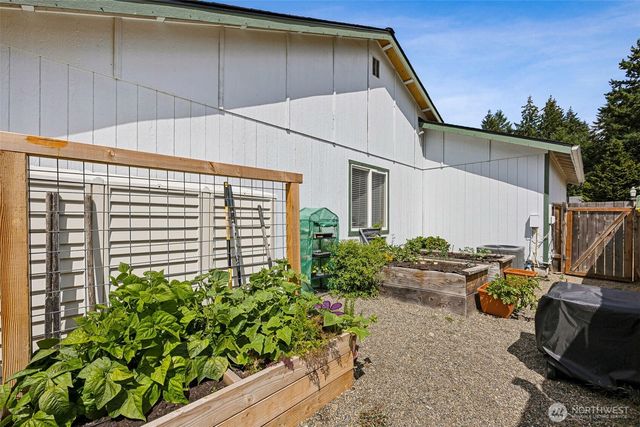 19624 71st Avenue Ct E, Spanaway, WA 98387