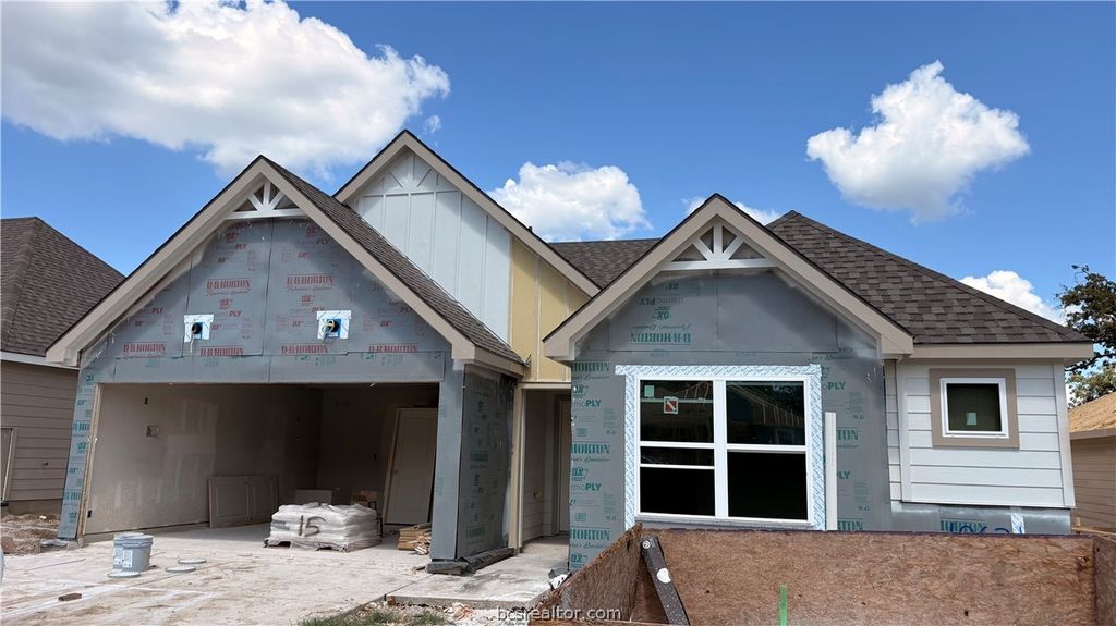 10621 Knox Landing Drive, Bryan, TX 77845 — exterior