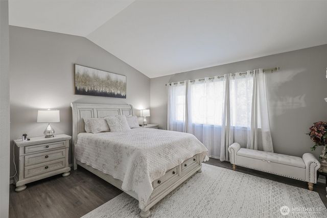 18824 Silver Creek Avenue E, Puyallup, WA 98375