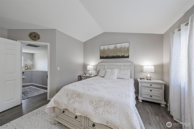 18824 Silver Creek Avenue E, Puyallup, WA 98375