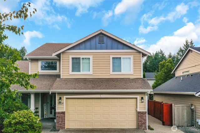 18824 Silver Creek Avenue E, Puyallup, WA 98375