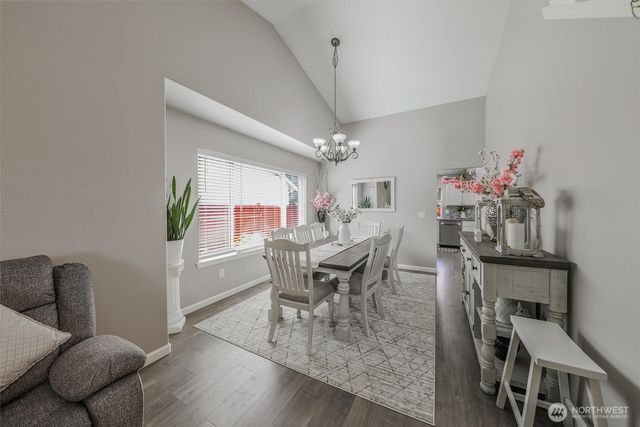 18824 Silver Creek Avenue E, Puyallup, WA 98375