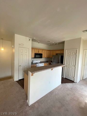 6316 BEIGE BLUFF Street 201, Las Vegas, NV 89081