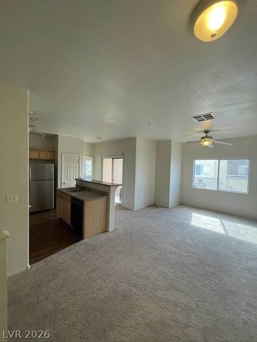6316 BEIGE BLUFF Street 201, Las Vegas, NV 89081