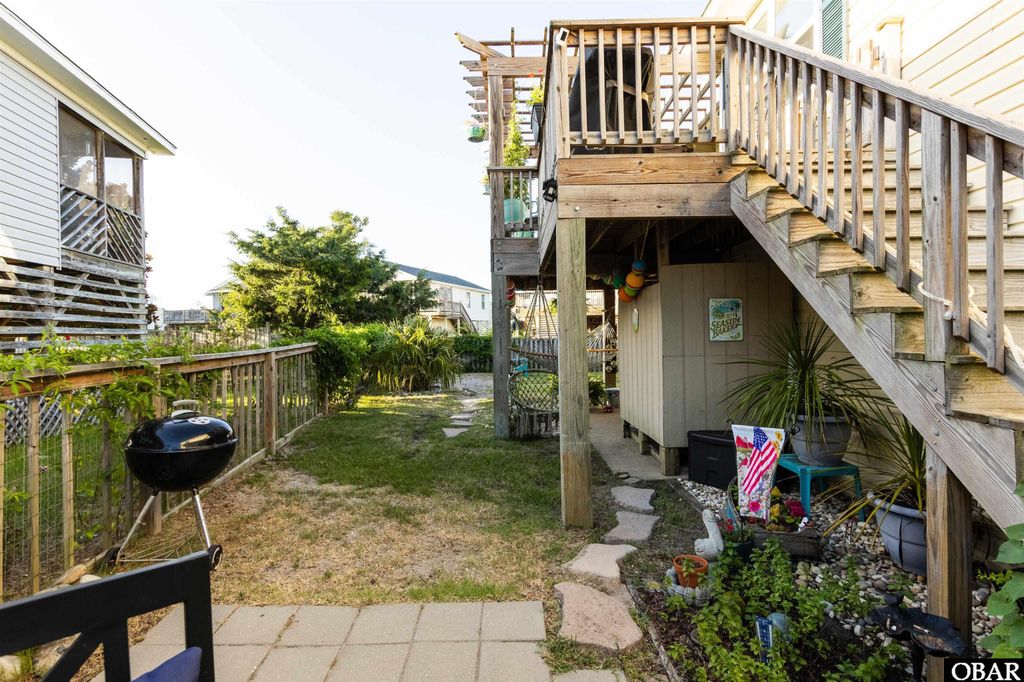 Image 23 of property listing at 122 Broadbay Drive Lot 110, Kill Devil Hills, NC 27948