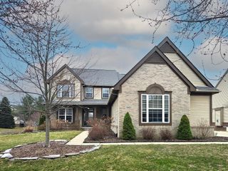8401 Hummingbird Drive, Commerce Twp, MI 48382