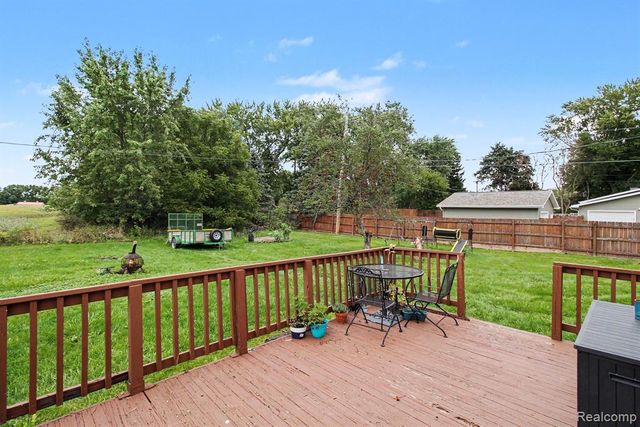 10066 Carpenter Road, Flushing, MI 48433