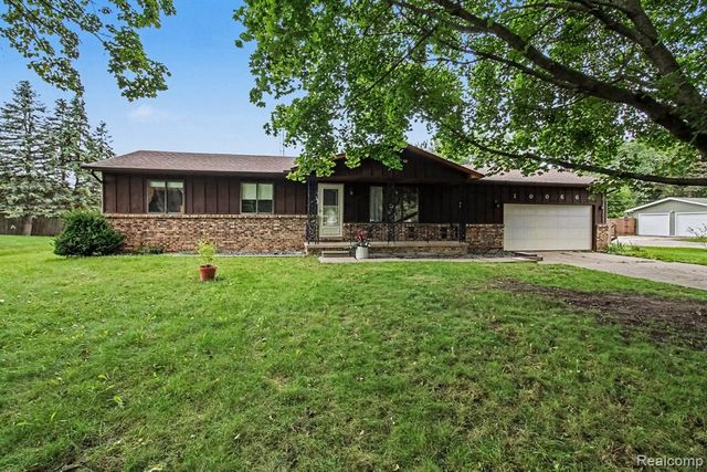 10066 Carpenter Road, Flushing, MI 48433