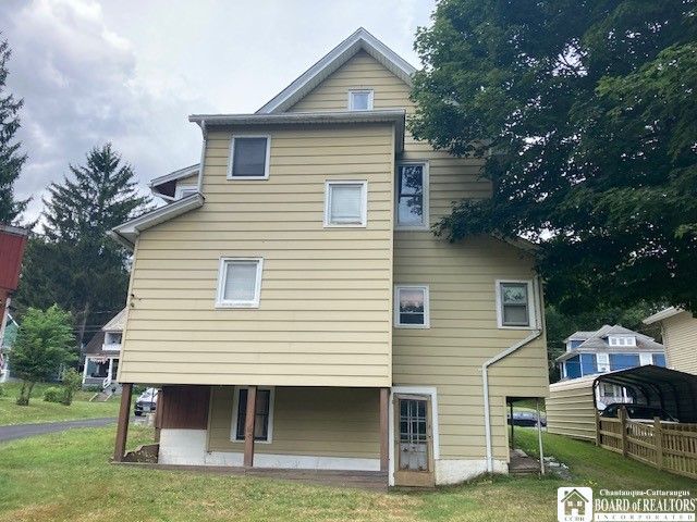 215 Hazzard Street, Jamestown, NY 14701