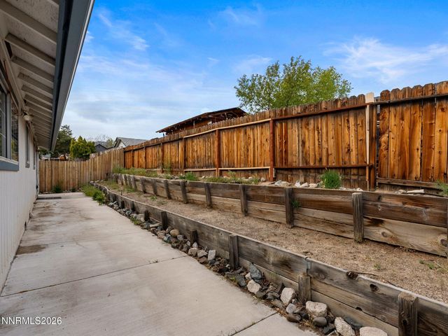 1790 Bobarly Court, Carson City, NV 89706