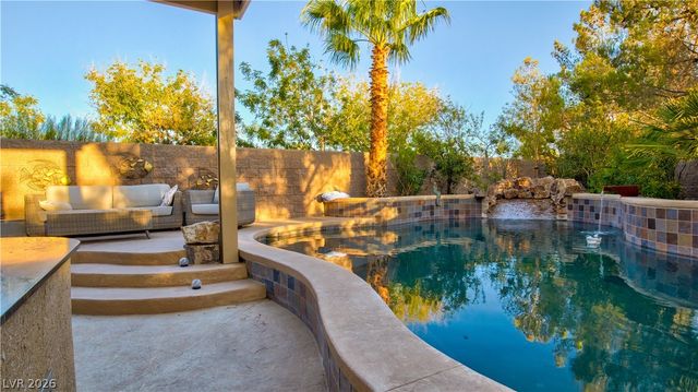 12070 Whitehills Street, Las Vegas, NV 89141