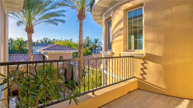 12070 Whitehills Street, Las Vegas, NV 89141