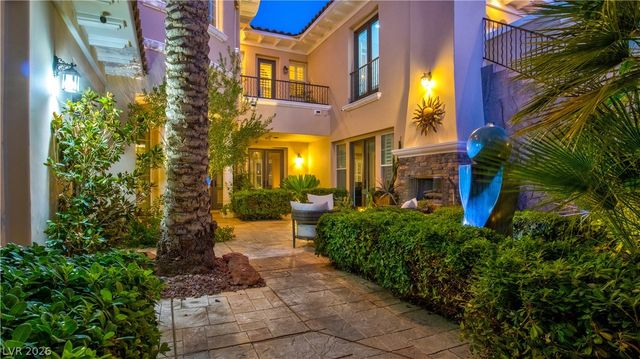 12070 Whitehills Street, Las Vegas, NV 89141