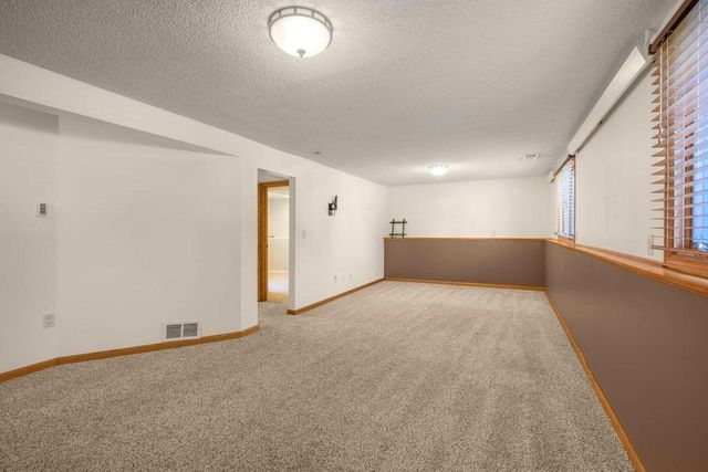 9109 Erickson Court N, Brooklyn Park, MN 55428