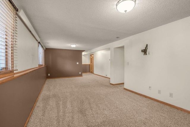 9109 Erickson Court N, Brooklyn Park, MN 55428