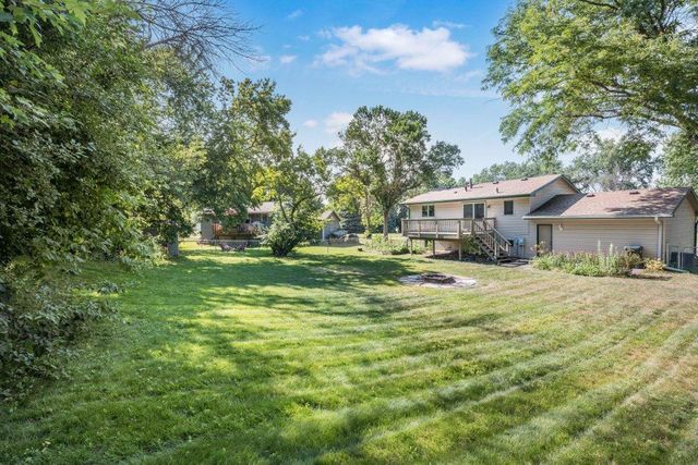 9109 Erickson Court N, Brooklyn Park, MN 55428