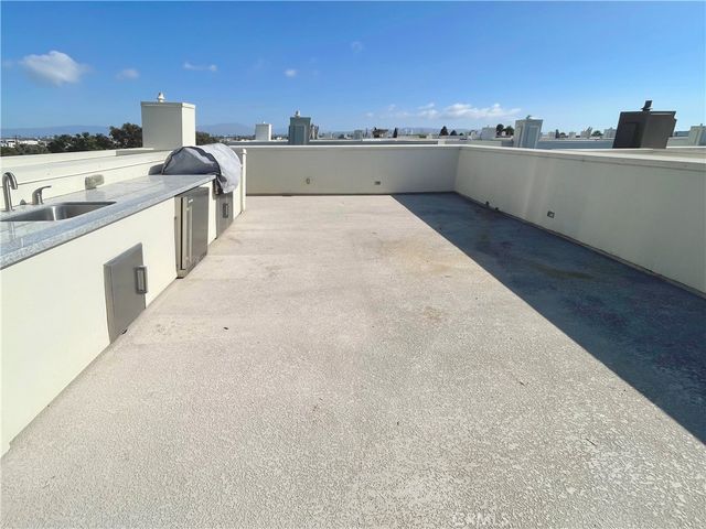 38 Ebb Tide, Newport Beach, CA 92663
