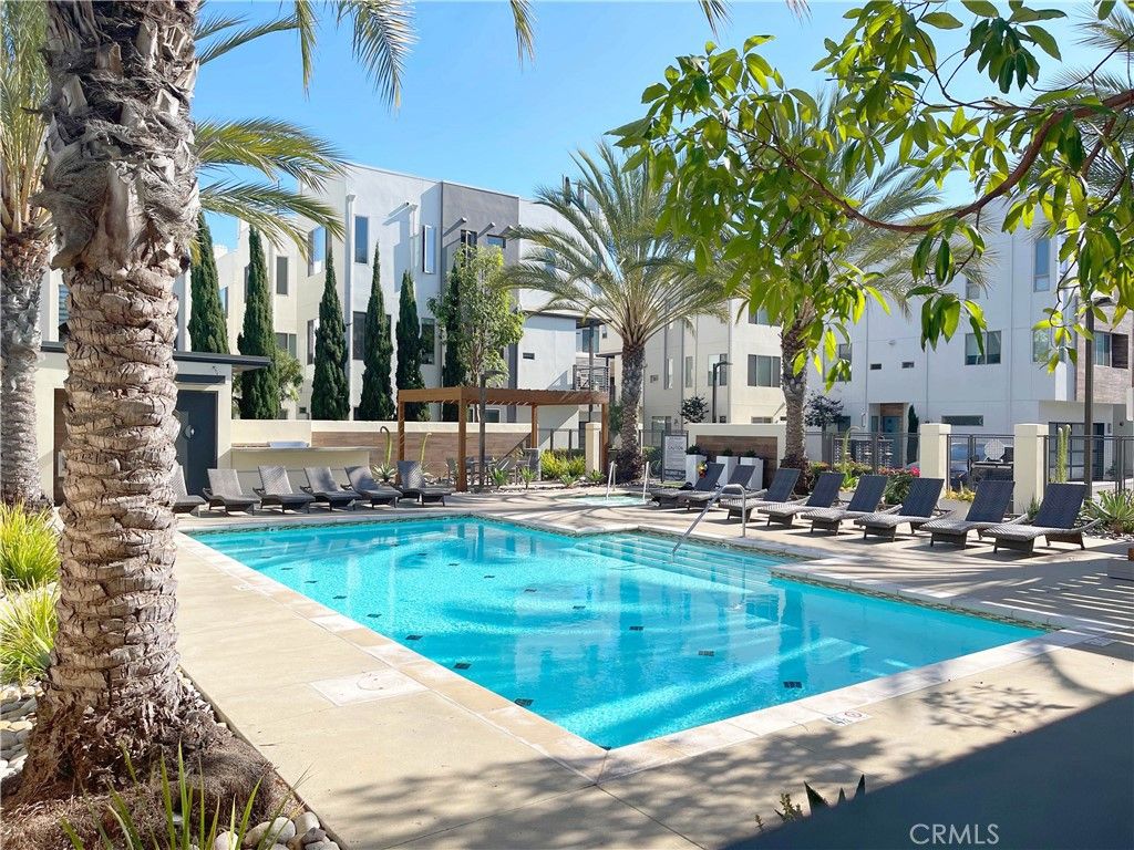 38 Ebb Tide, Newport Beach, CA 92663