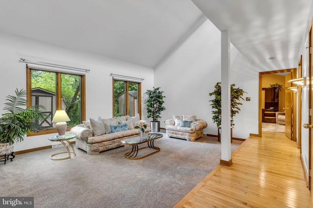 3504 HICKORY HOLLOW RD, Harrisburg, PA 17112