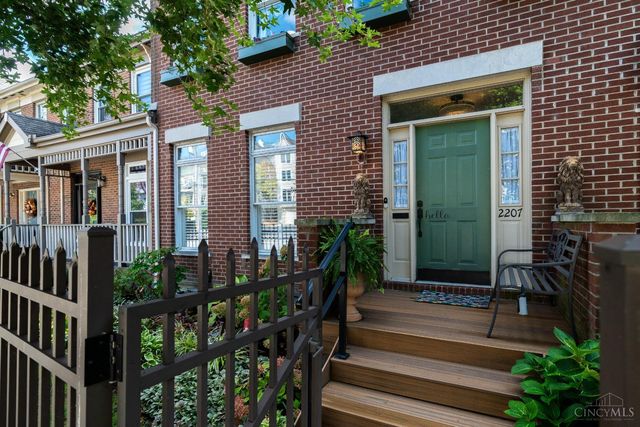 2207 Riverside Drive, Cincinnati, OH 45202