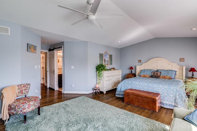 2207 Riverside Drive, Cincinnati, OH 45202