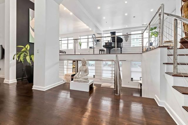 156-160 Chelsea St 104, Boston, MA 02128