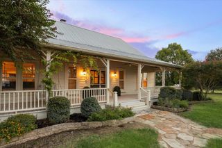 2730 Wunderlich Road, Fayetteville, TX 78940