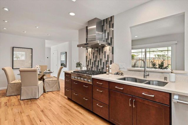 811 Daffodil Way, San Jose, CA 95117