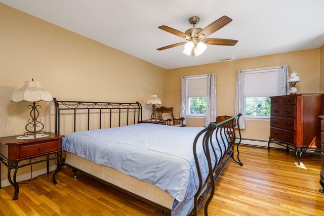14 Blackstone Circle, Pelham, NH 03076