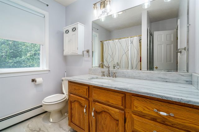 14 Blackstone Circle, Pelham, NH 03076