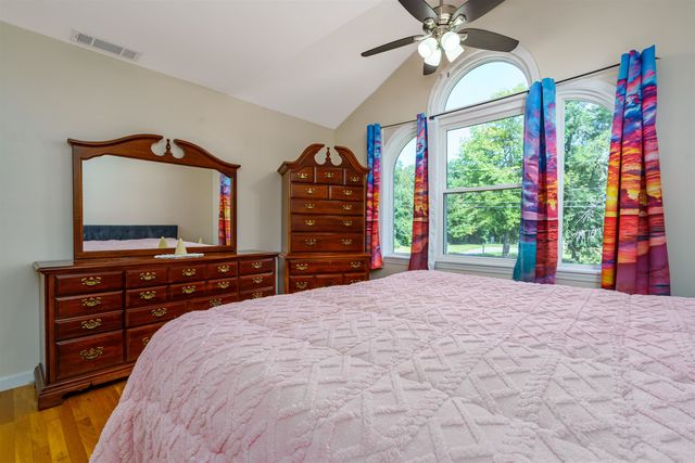 14 Blackstone Circle, Pelham, NH 03076